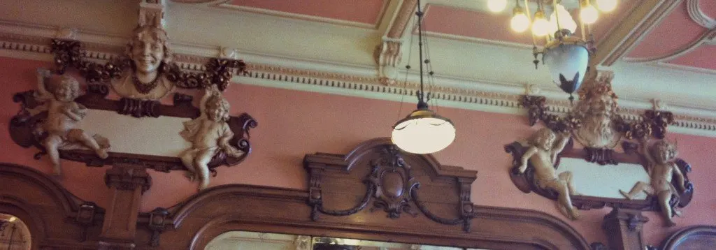 Cafe Majestic in Porto