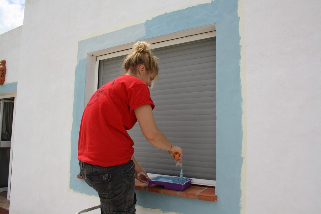 Me painting in Conil, Spain 