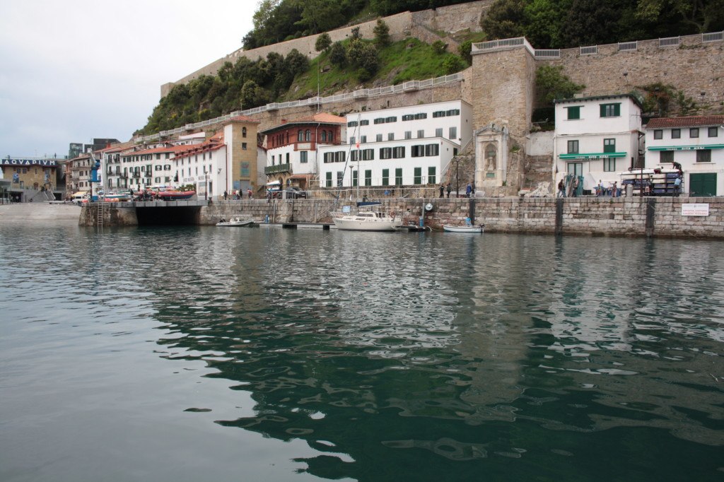 Beautiful places in Spain: San Sebastian waterfront