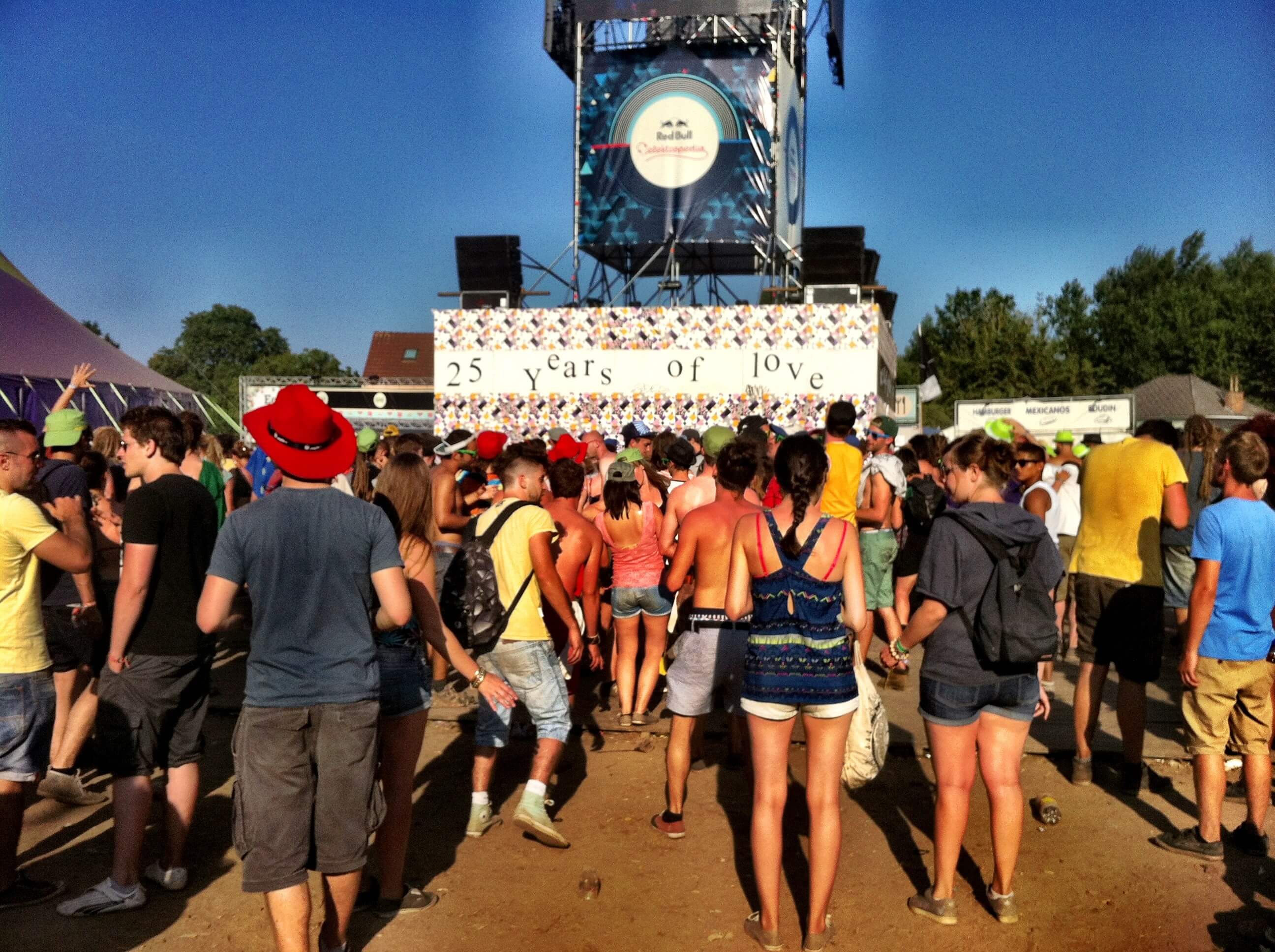 19 Best Festival Gifts for Festival Lovers in 2025