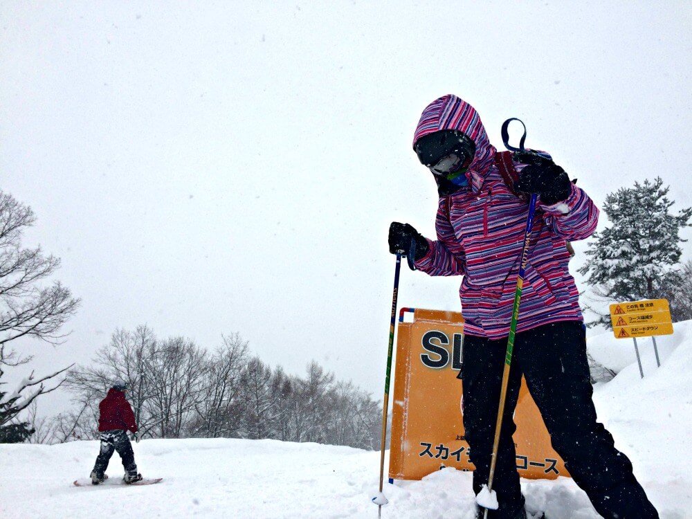 Skiing in Japan 