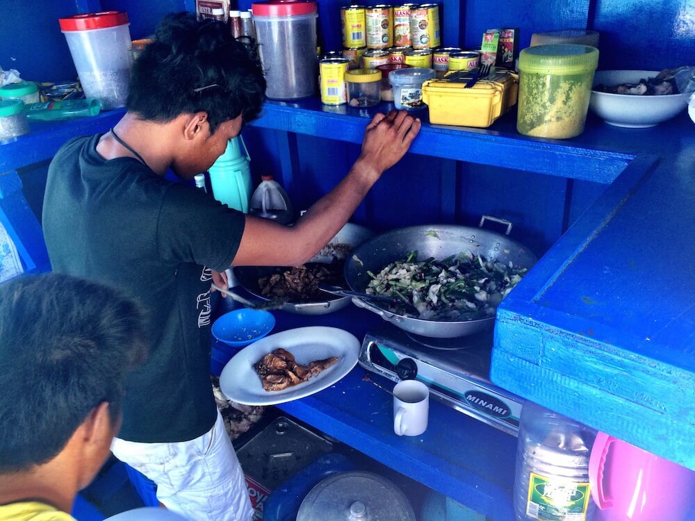 Tao Expedition cooking