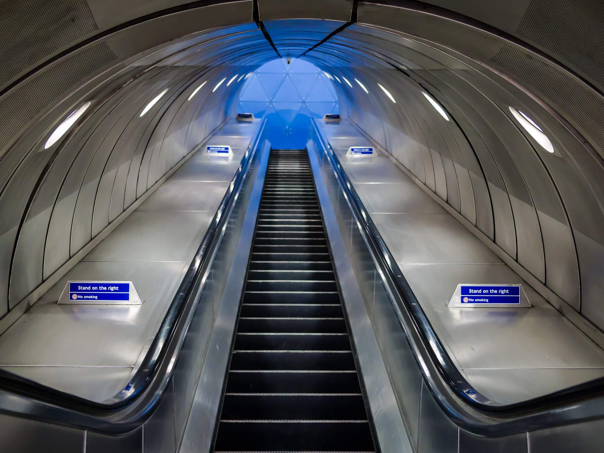 how to do the London Underground with luggage