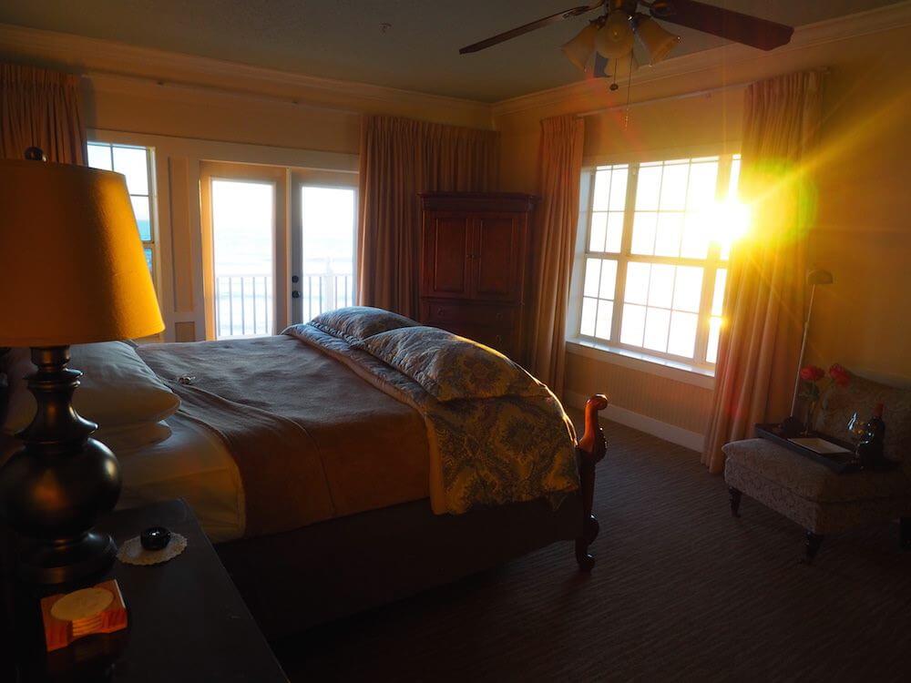 Bedroom at Henderson Park Inn