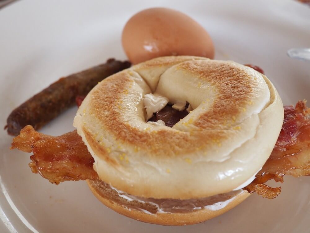 Grand Pineapple Beach Club breakfat