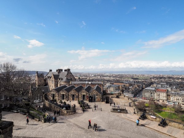 48 hours in Edinburgh