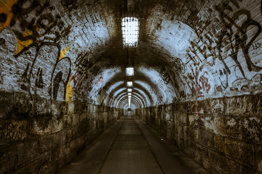 Cool things to do in budapest