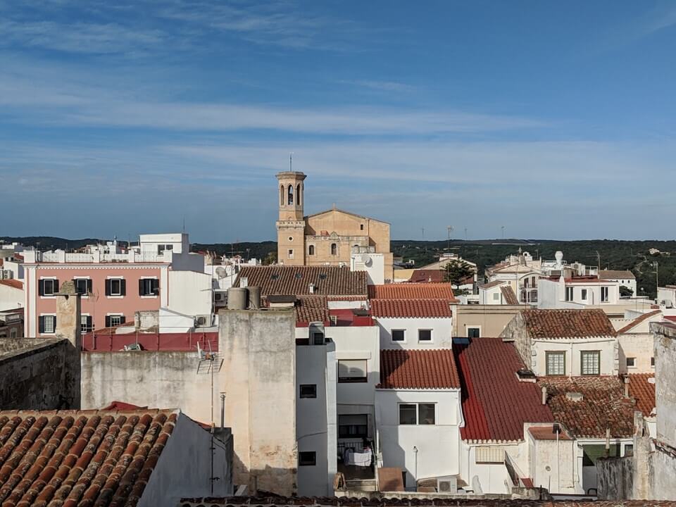 48 hours in Winter in Mahon