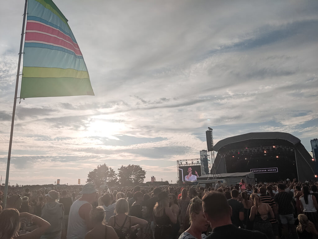 Dancing at the Castle Stage Victorious 