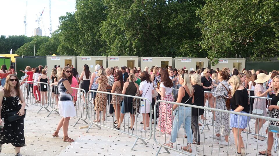 toilets and queue at BST
