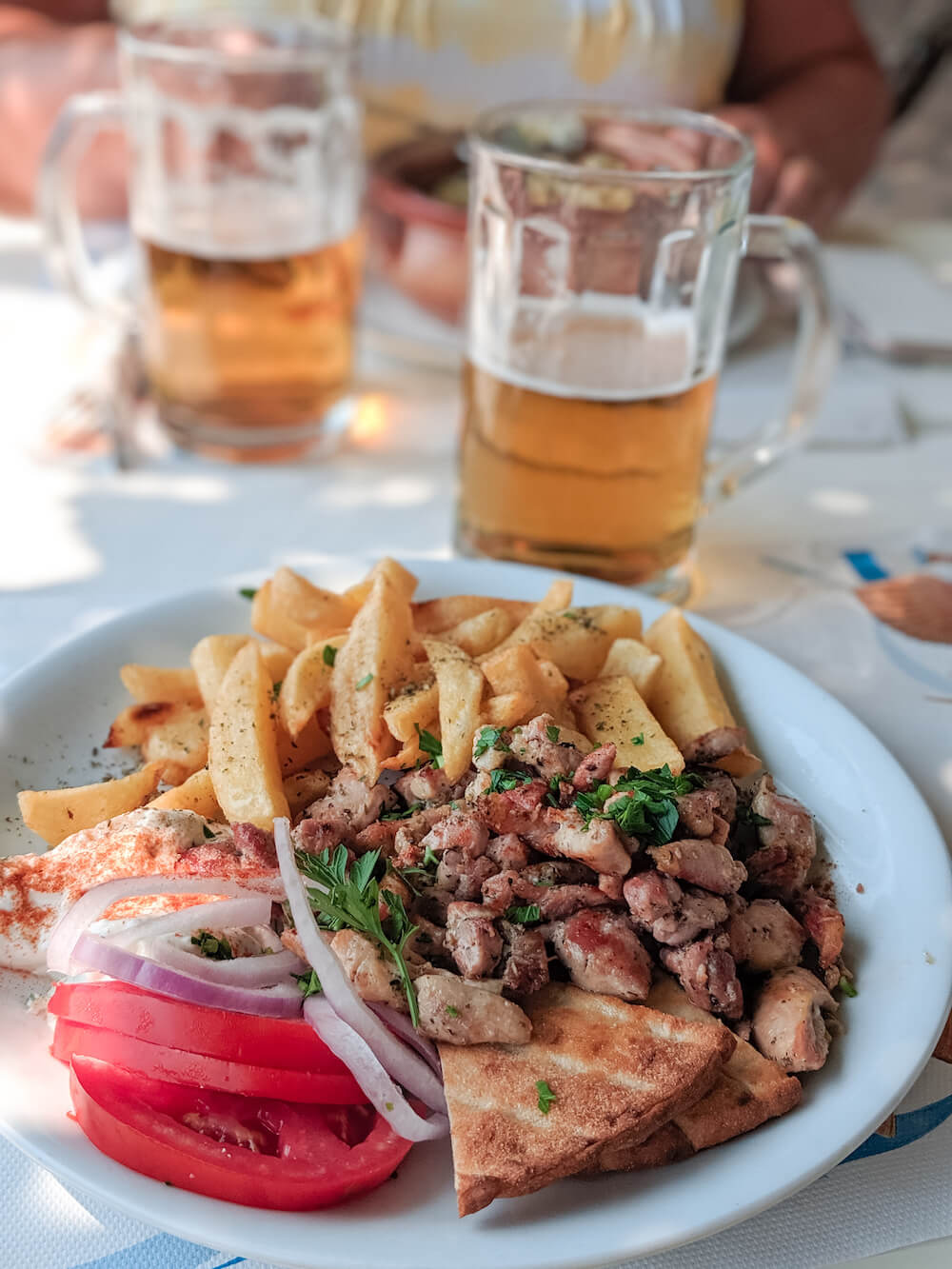 where to eat samos