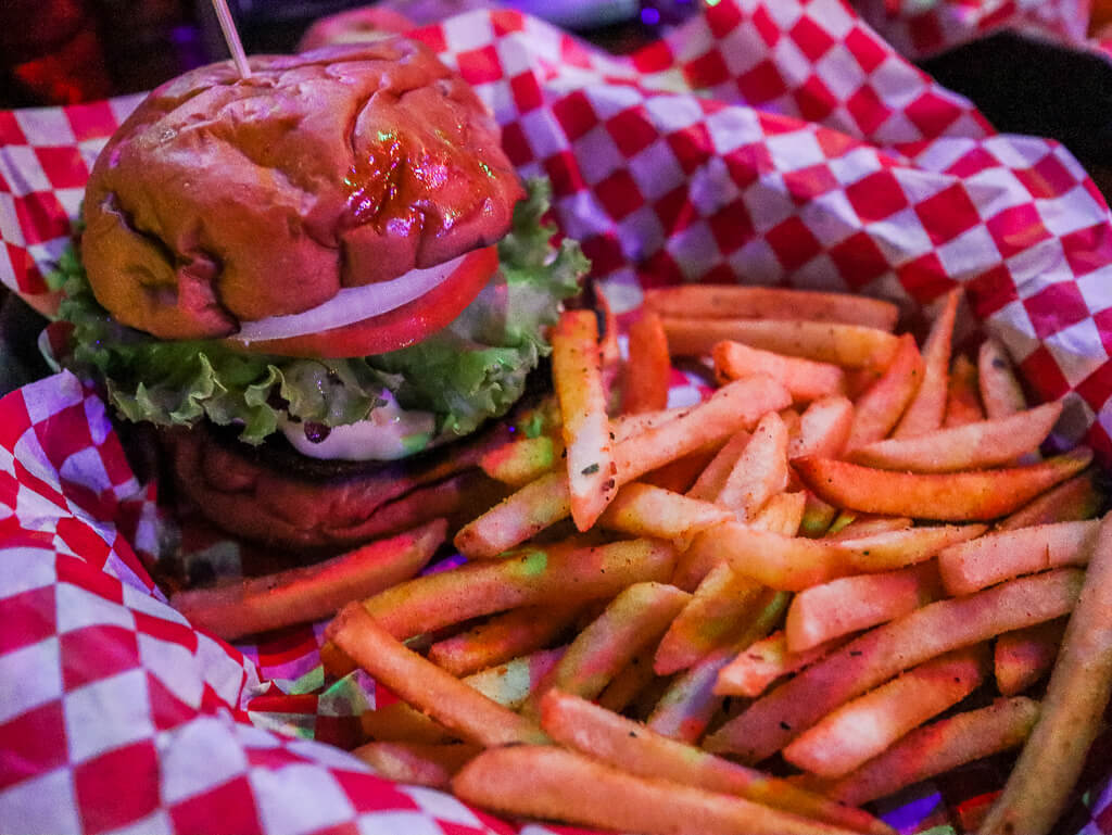 Local Store in Aruba 