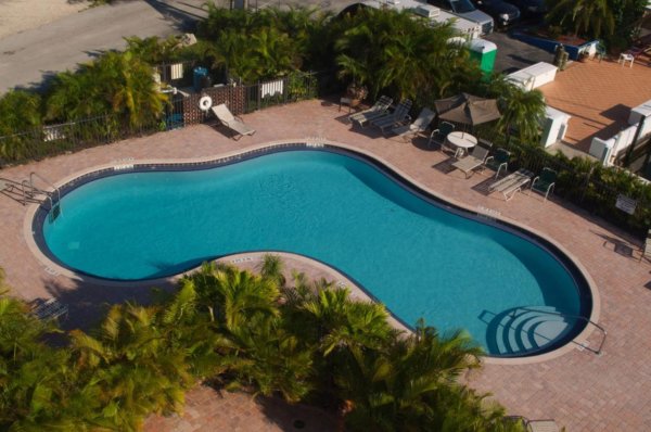 where to stay in key largo