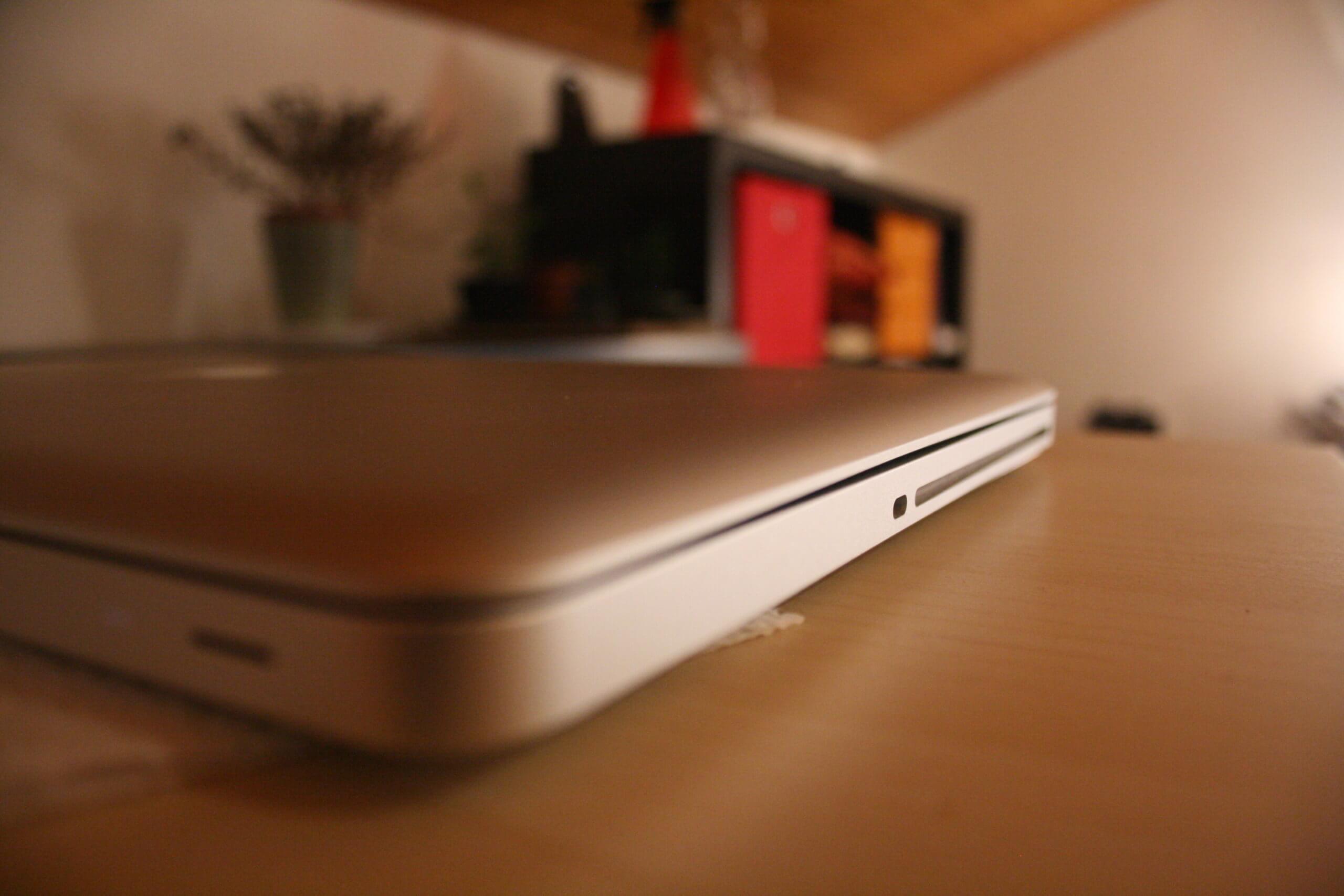 how to write travel blogs