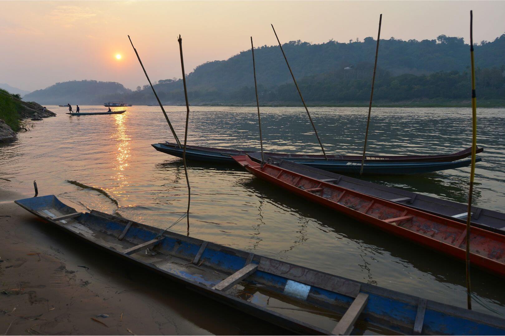 What is responsible tourism?