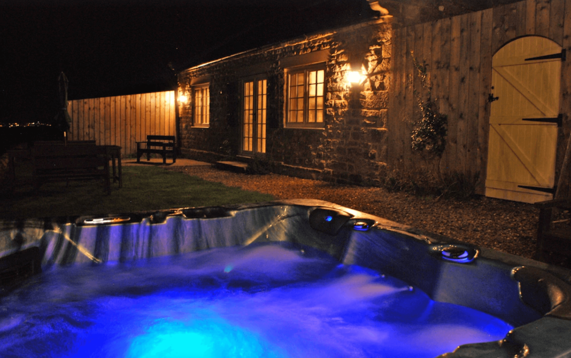 romantic airbnbs in england