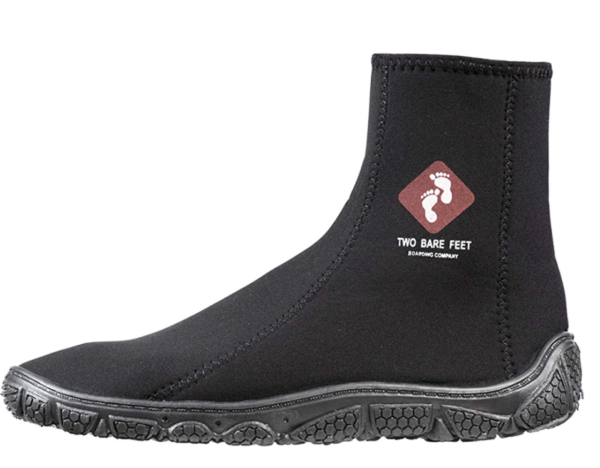 Paddle boarding in winter