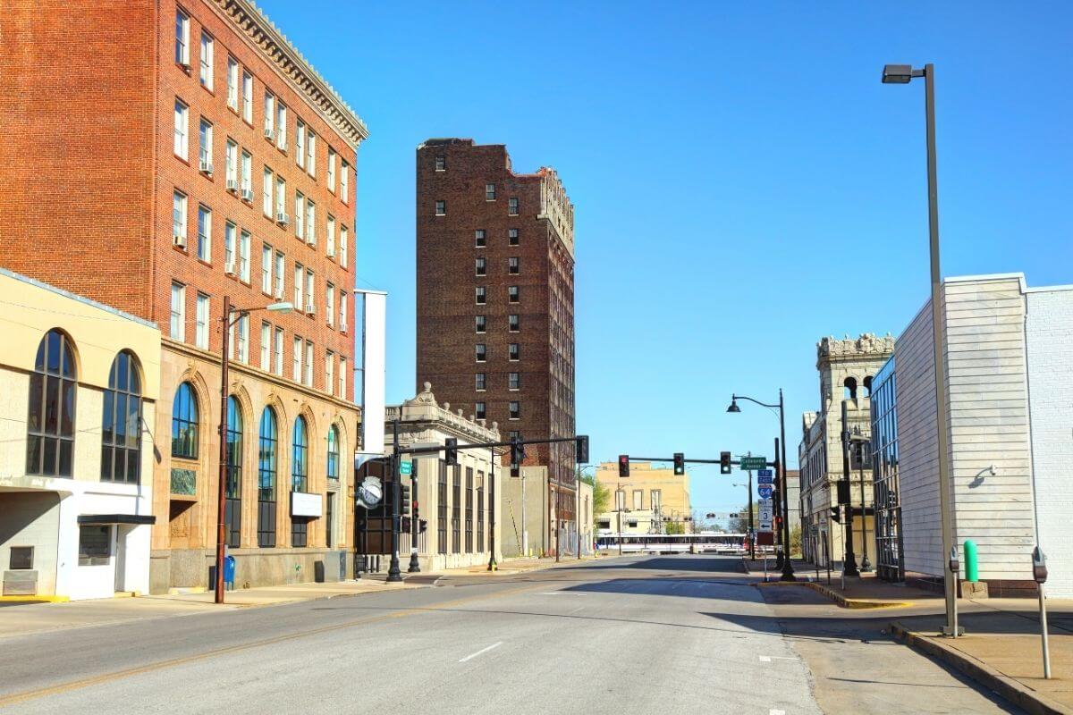 The great river road in Illinois