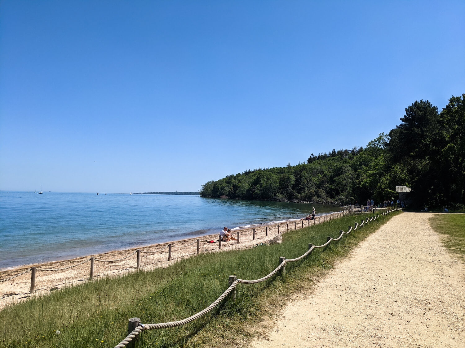 beach in isle of wight