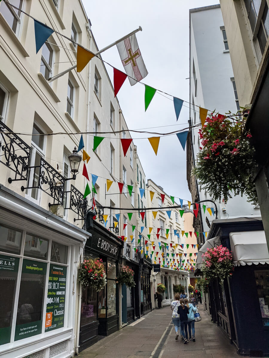 In Peter Port what to do in guernsey