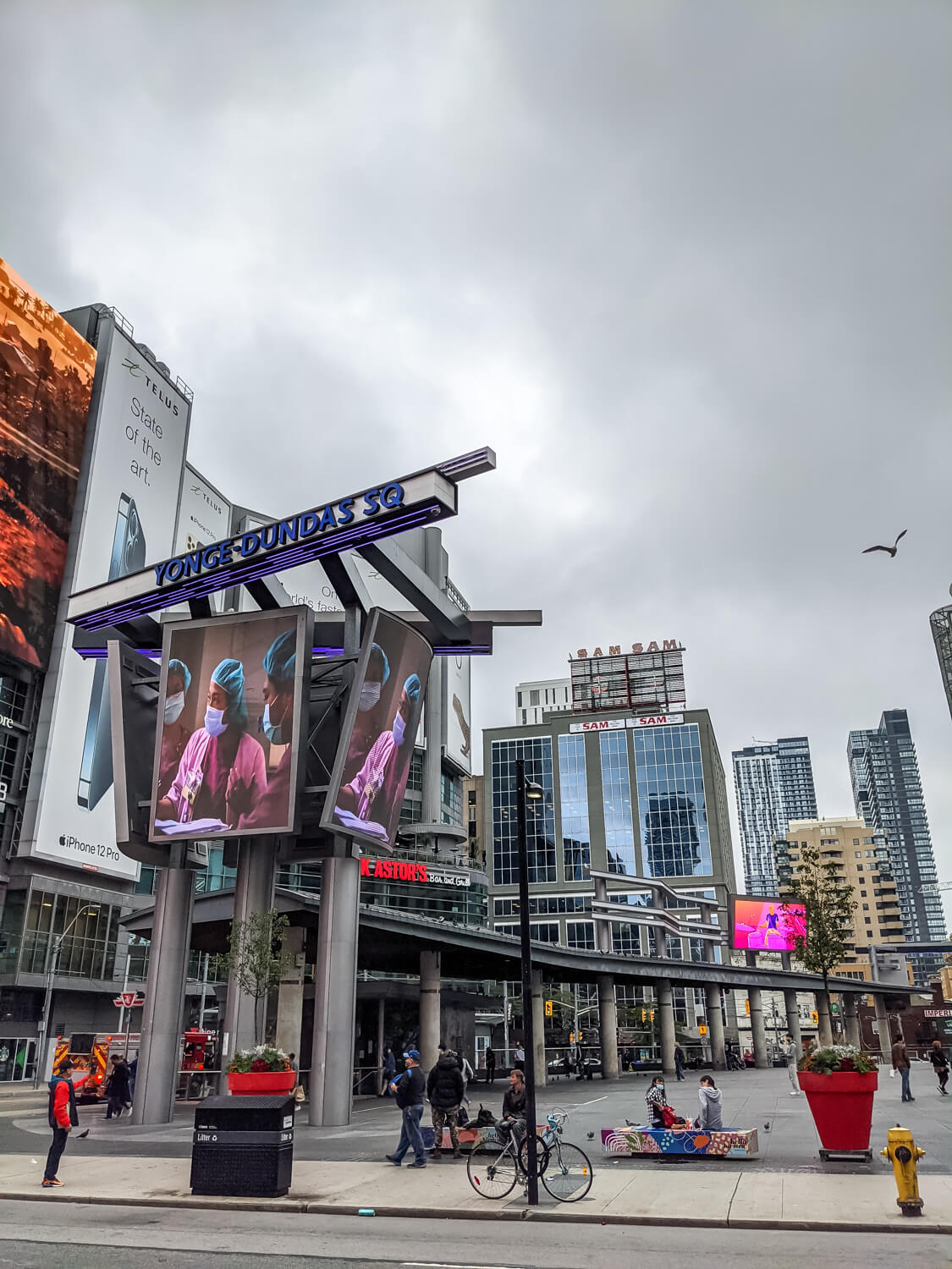 Dundas Square