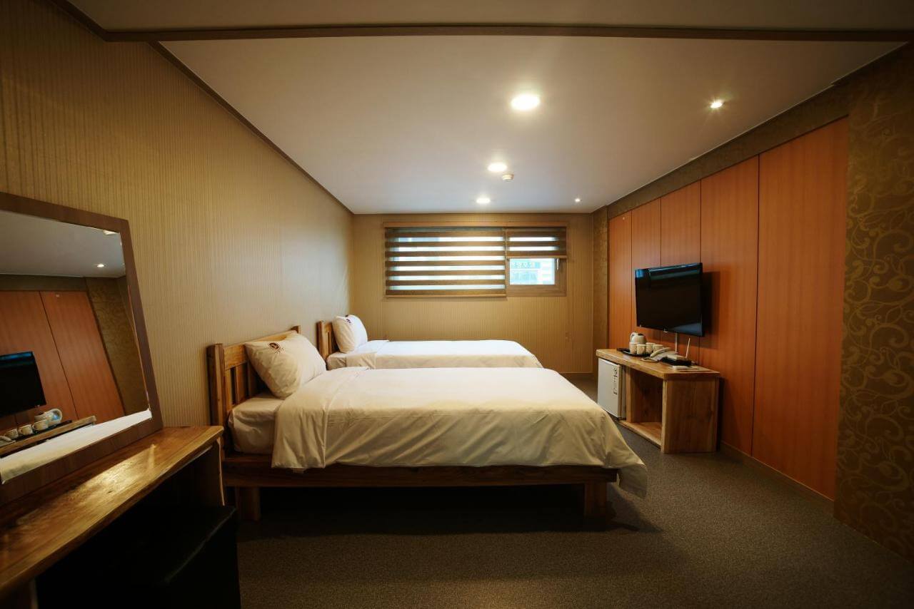 where to stay jeju island