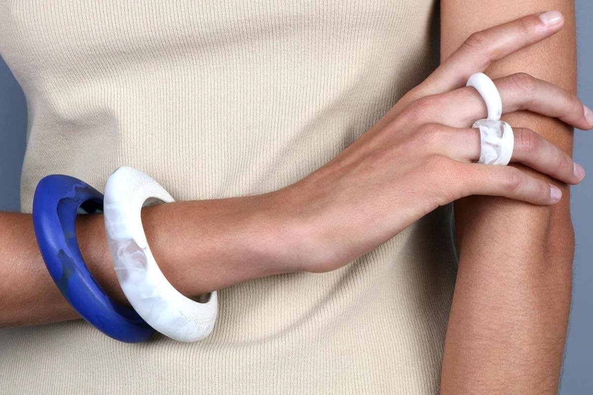 australia dinosaur designs resin bangles