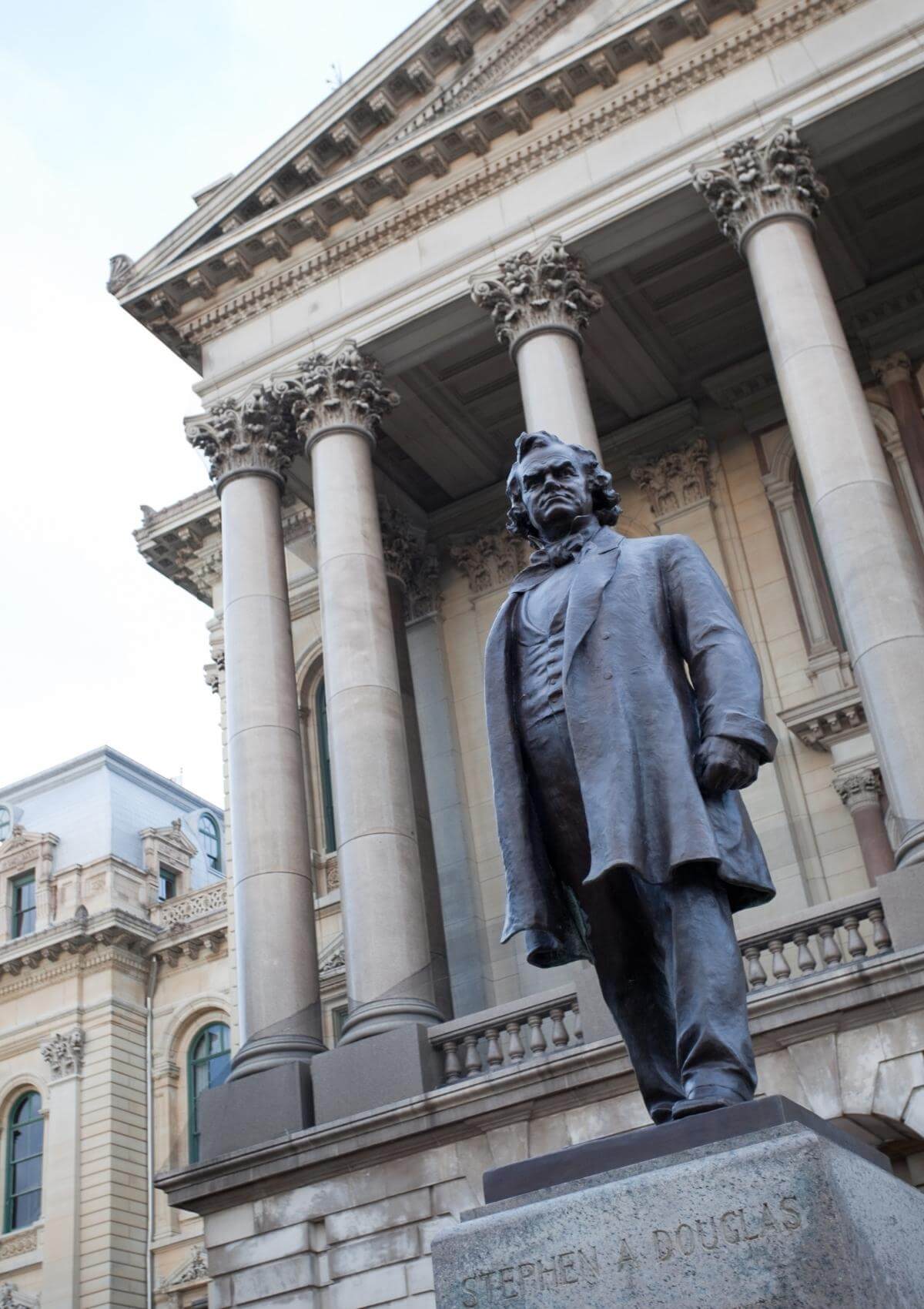 stephen douglas monument