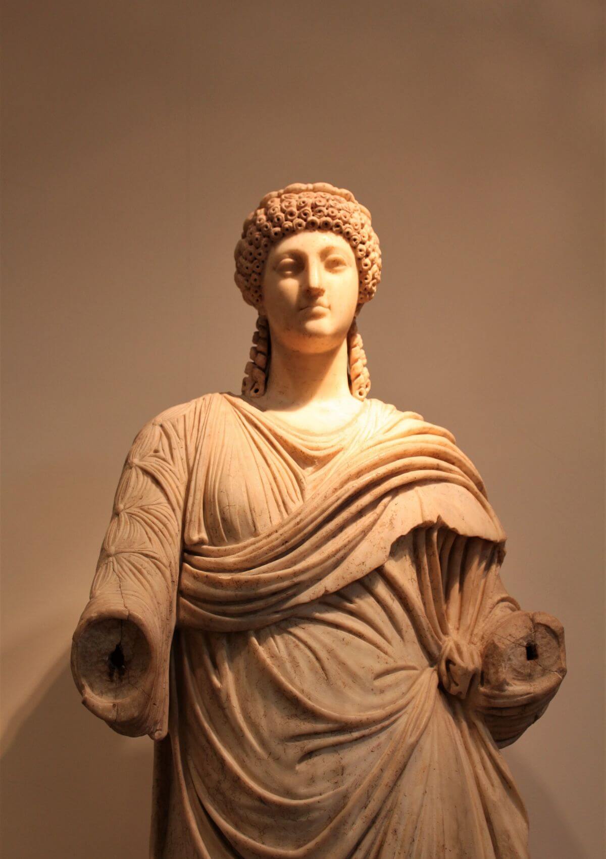 Artworks make timeless souvenirs from Greece