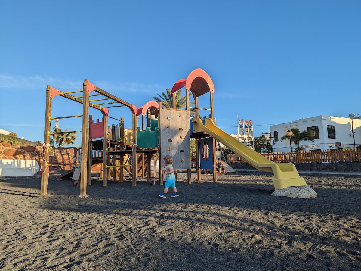 park at Hotel Gran Castillo Tagoro