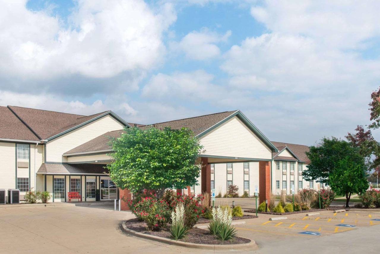 hotel in springfield