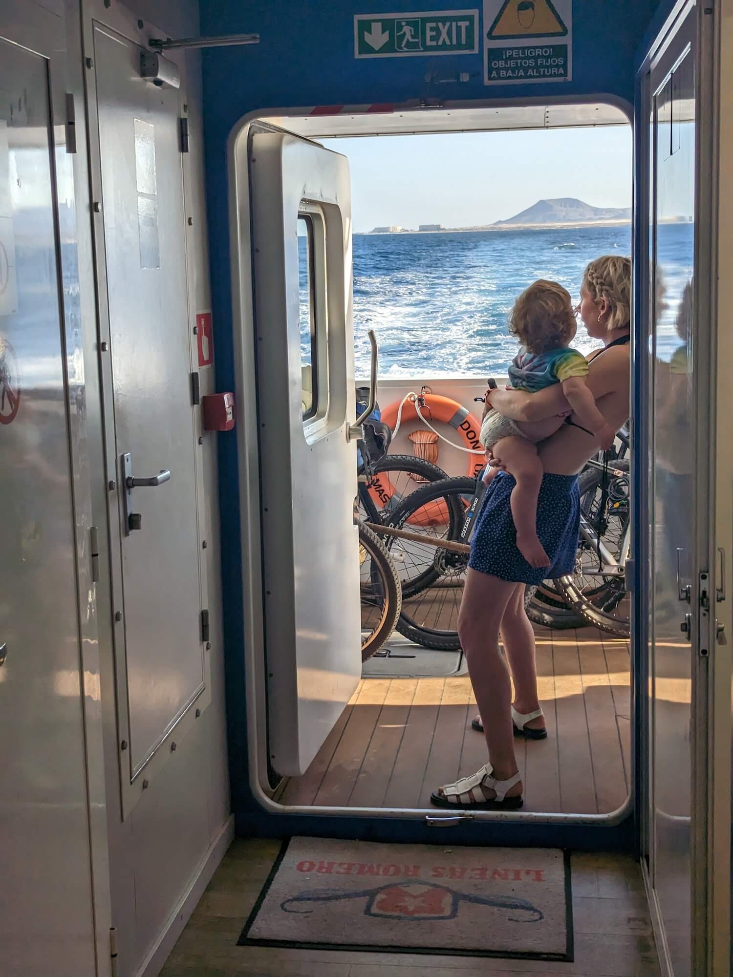 boat trip from playa blanca