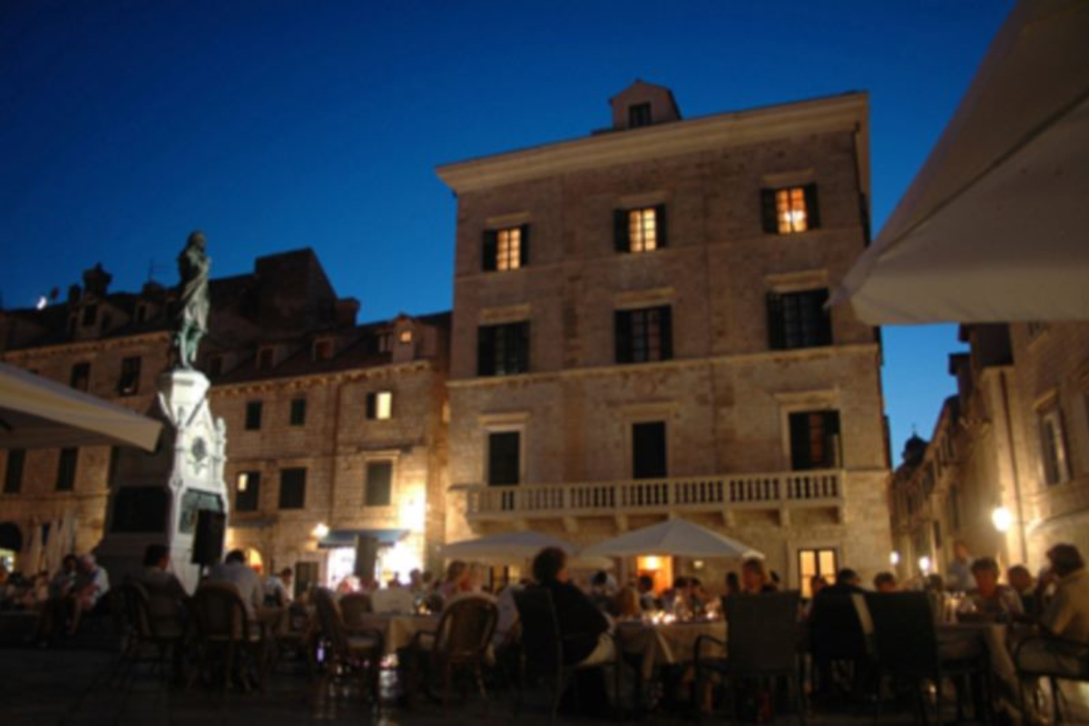 Gundelic Square D|ubrovnik