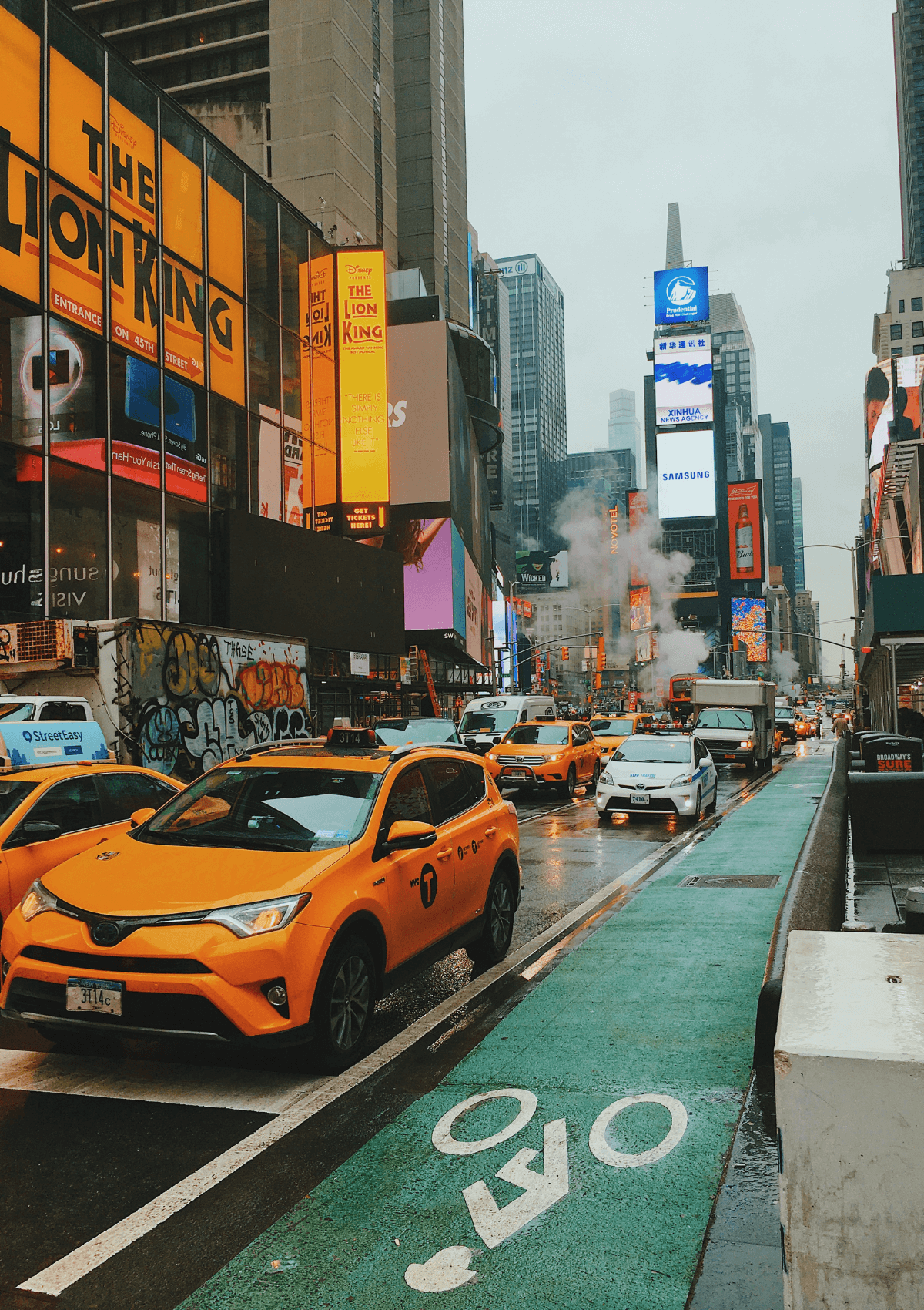 New York yellow cab taxis 