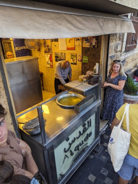 eating on Rainbow St