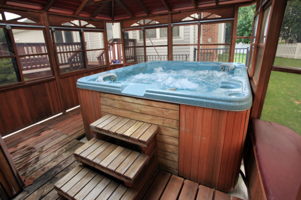 Devon lodges with a hot tub