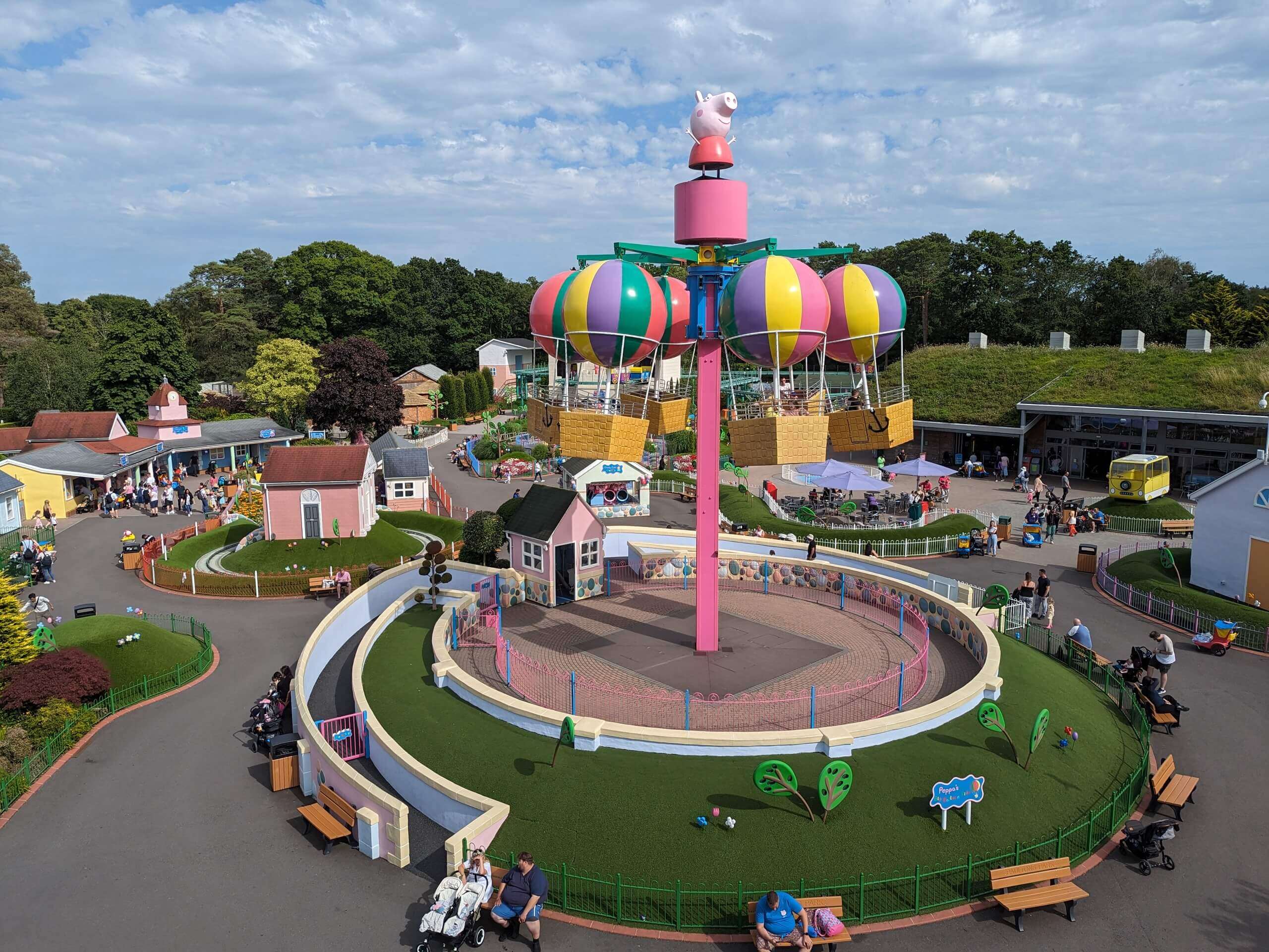 Is £45pp for Peppa Pig World Really Worth It? (+ Budget Tips for the Day)